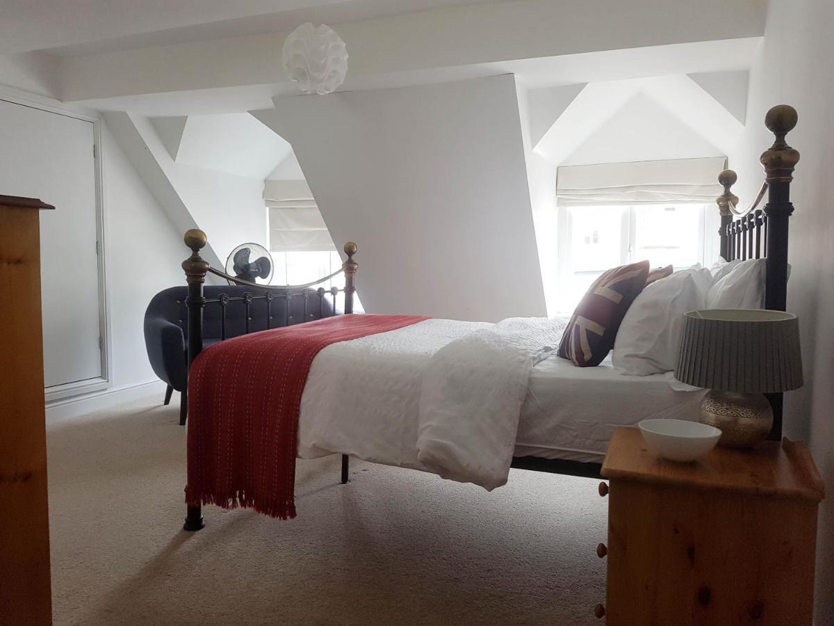 Warwick Market Place Apartment Luaran gambar