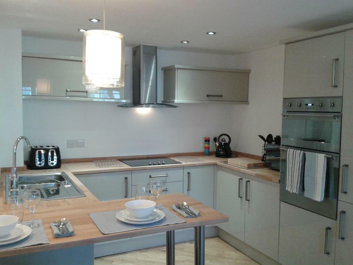 Warwick Market Place Apartment Luaran gambar